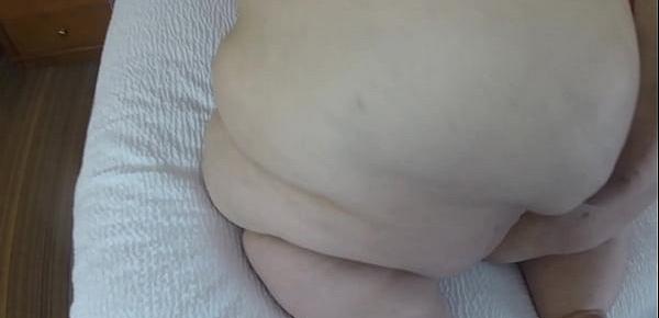  SSBBW QUEEN NORA  - Soft shake